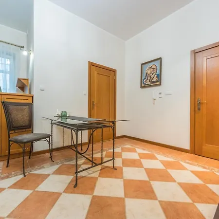 Apartament W Rezydencji Nad Stawem 그단스크