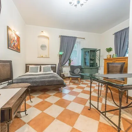Apartament W Rezydencji Nad Stawem شقة *